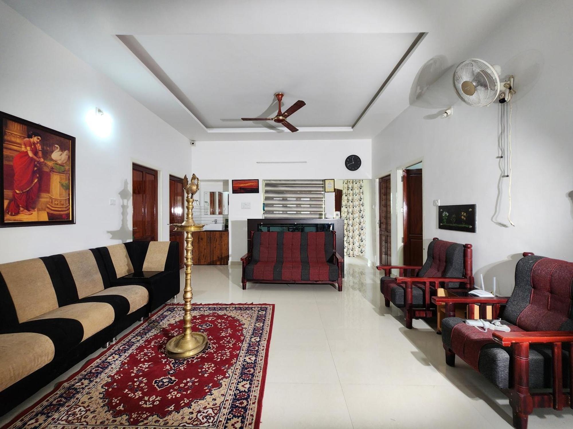 Happyhomes Homestay Thiruvananthapuram Екстер'єр фото