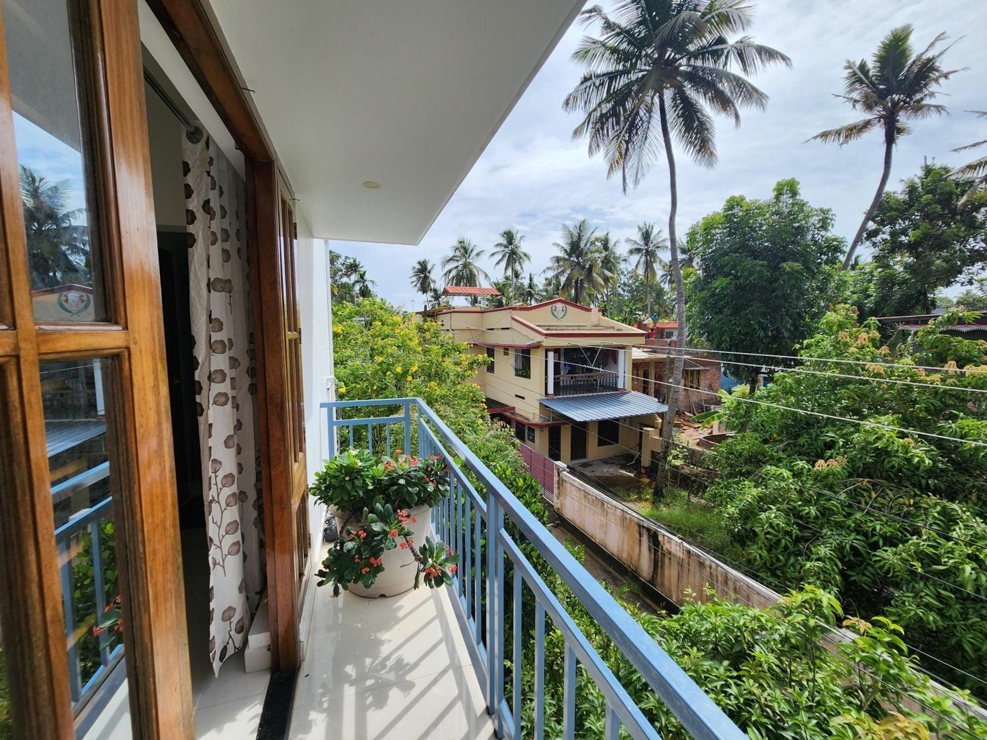 Happyhomes Homestay Thiruvananthapuram Екстер'єр фото